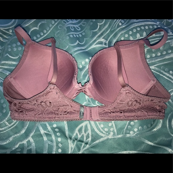 Barely Worn Red/Pink Push-Up Aeria Bra! - Picture 2 of 3